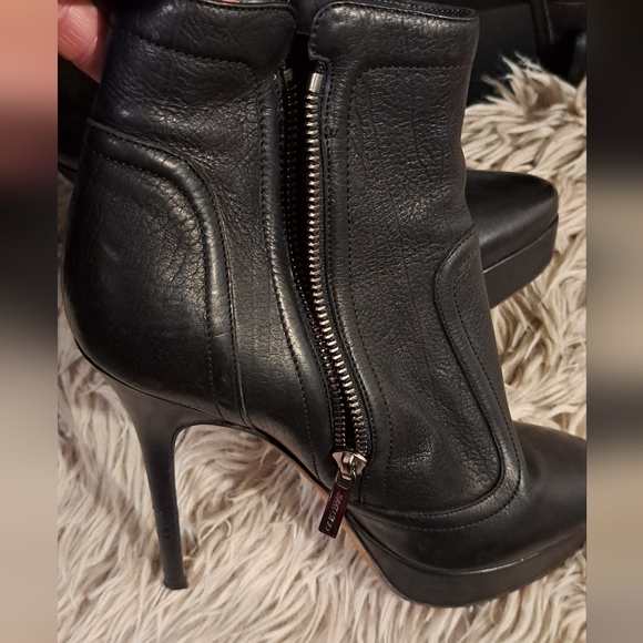 Size 6.5, Black Leather Jimmy Choo Stilhetto Boots - Picture 5 of 6